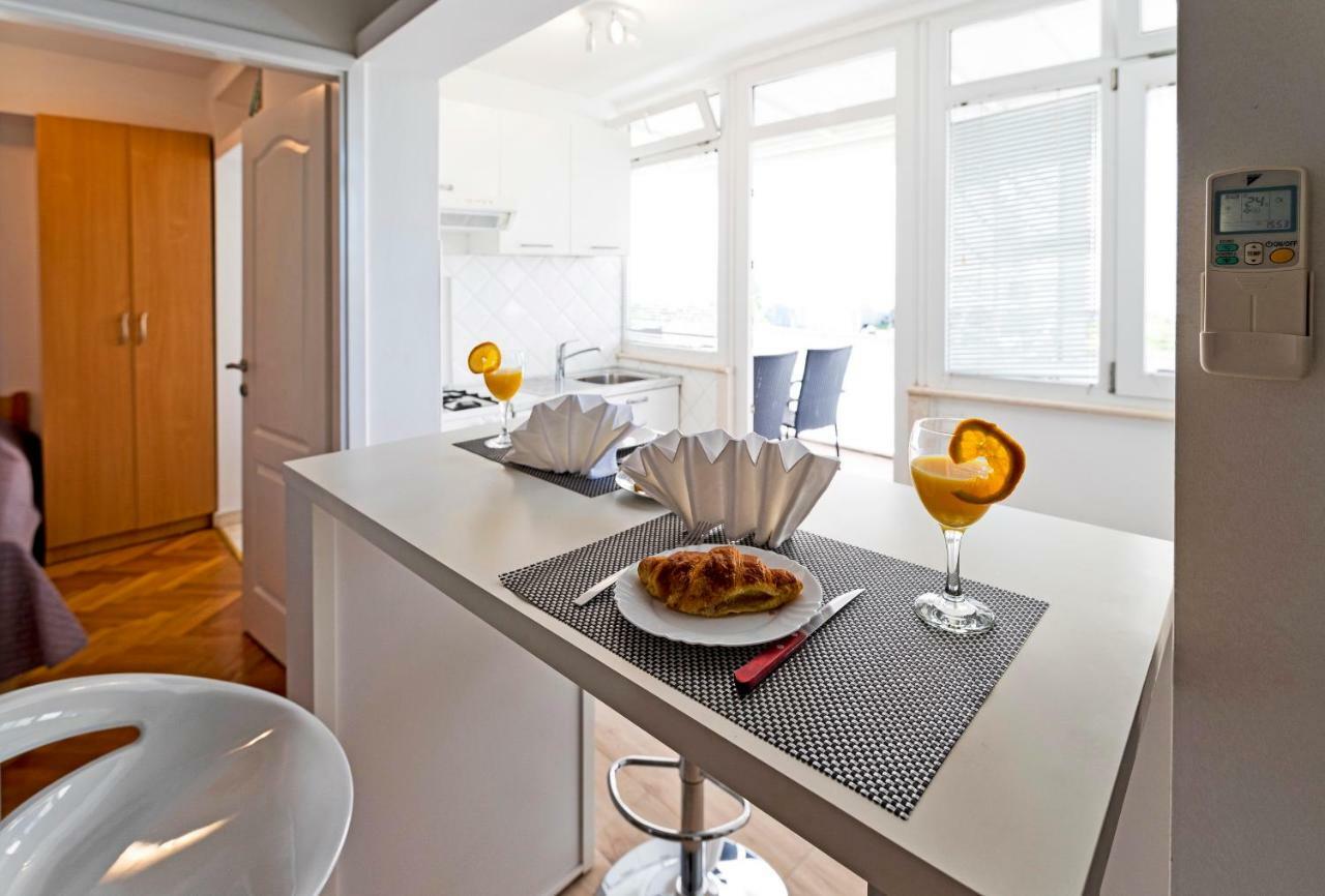 Apartment Marina Primosten Ngoại thất bức ảnh