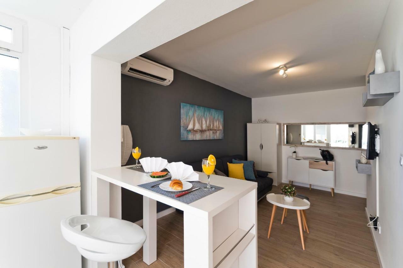 Apartment Marina Primosten Ngoại thất bức ảnh