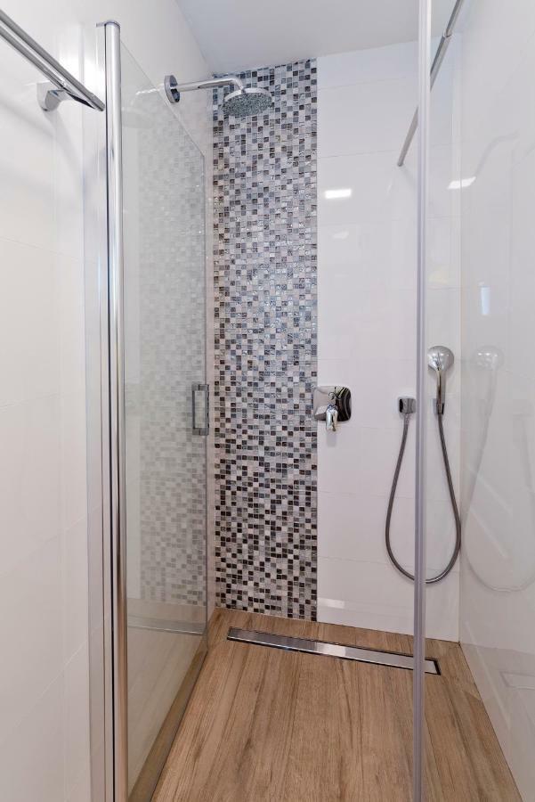 Apartment Marina Primosten Ngoại thất bức ảnh